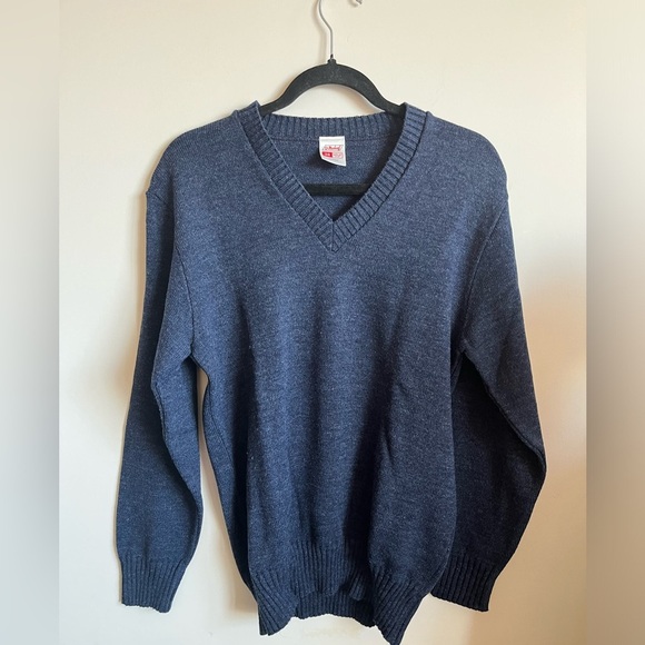 Classic V-Neck Sweater - Navy Blue St.Michaels 38” Chest - Picture 1 of 4